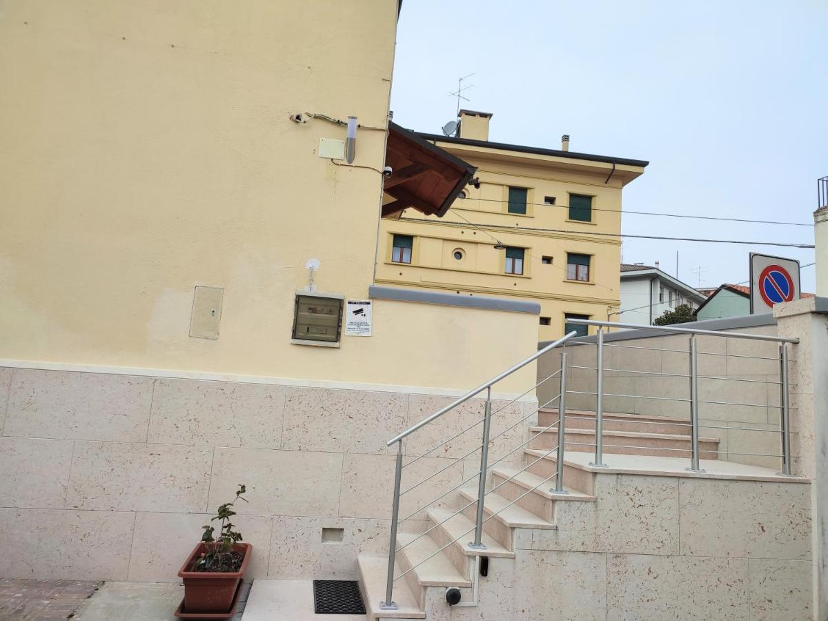 Nuova fiera camera Verona Exterior foto